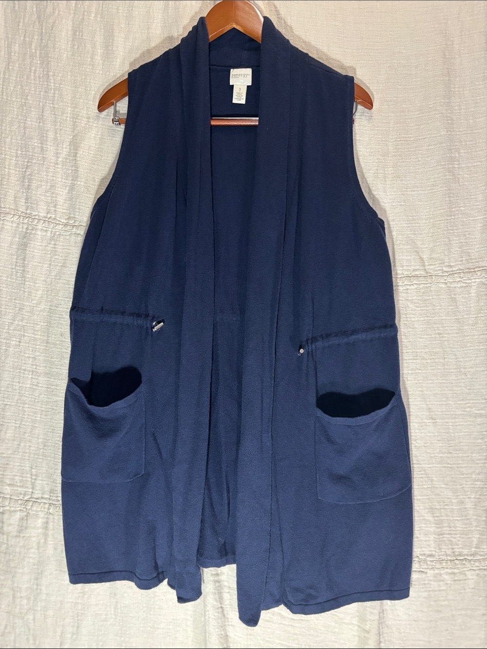 Chico’s Zenergy Navy Cotton Cashmere Knit Sweater Vest Size 1 Medium EUC